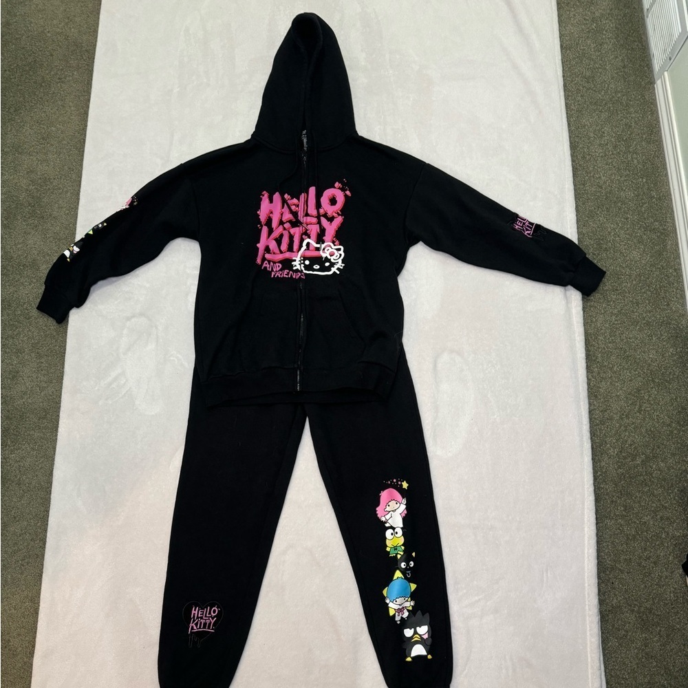 Hello Kitty Forever 21 Sweatsuit​​​